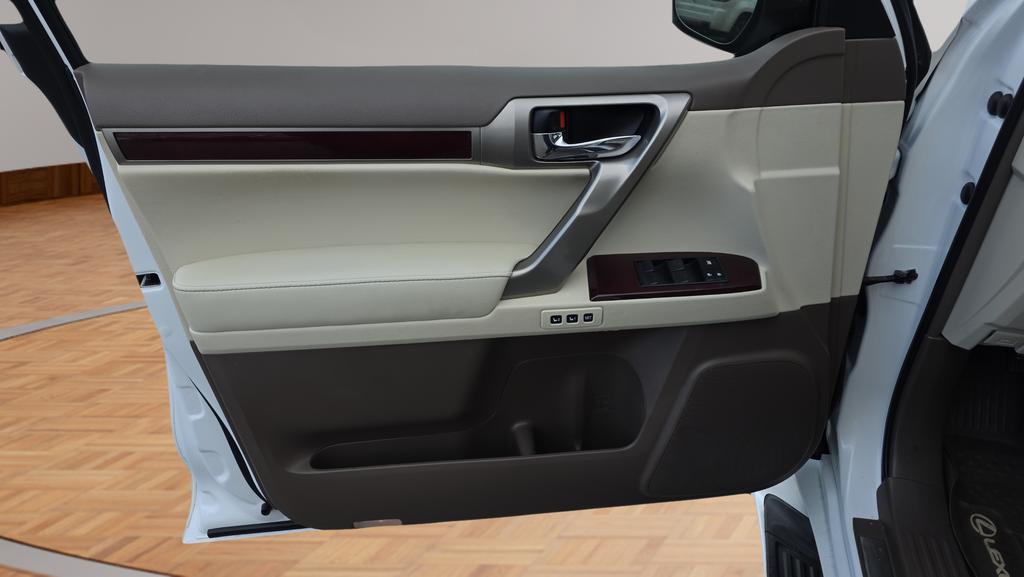 used 2019 Lexus GX 460 car, priced at $29,962