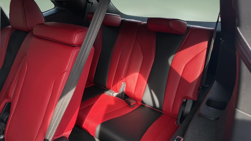 used 2022 Acura MDX car, priced at $31,500