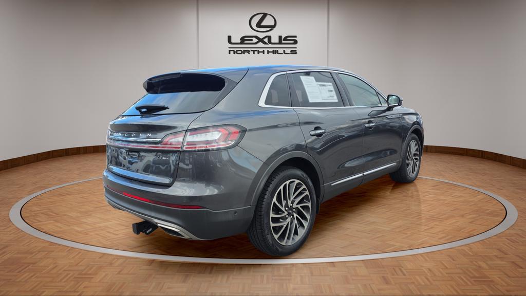 used 2020 Lincoln Nautilus car, priced at $27,540