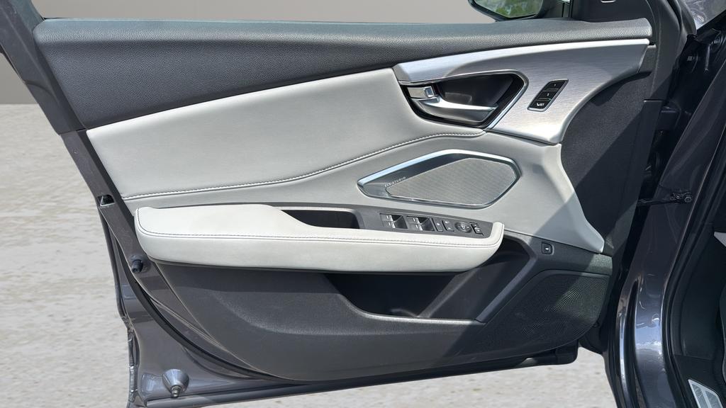 used 2020 Acura RDX car, priced at $26,000