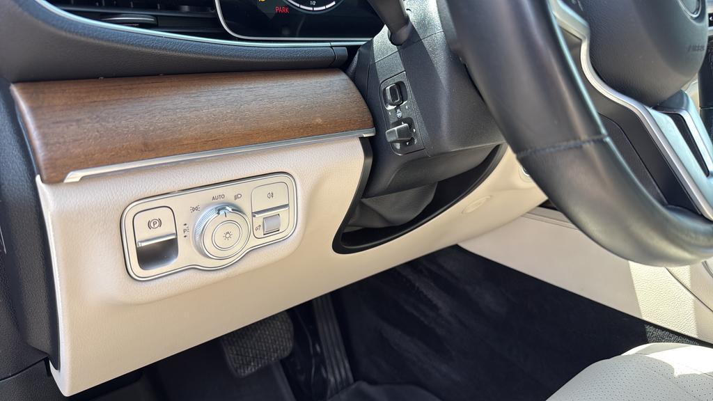 used 2021 Mercedes-Benz GLE 350 car, priced at $34,157