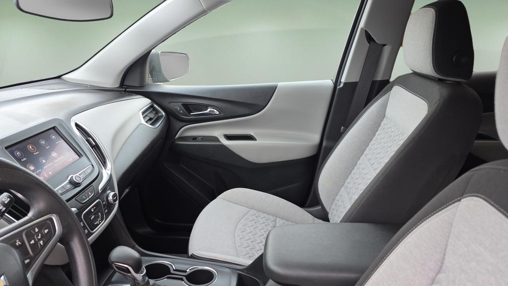 used 2023 Chevrolet Equinox car, priced at $19,950