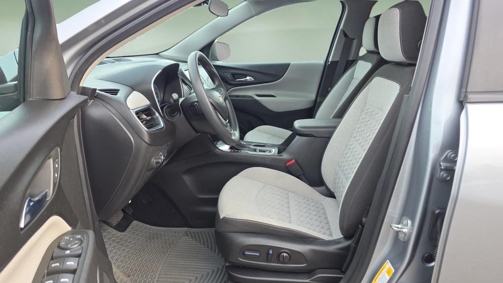 used 2023 Chevrolet Equinox car, priced at $19,950