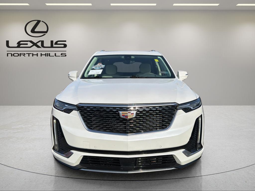 used 2022 Cadillac XT6 car, priced at $31,975