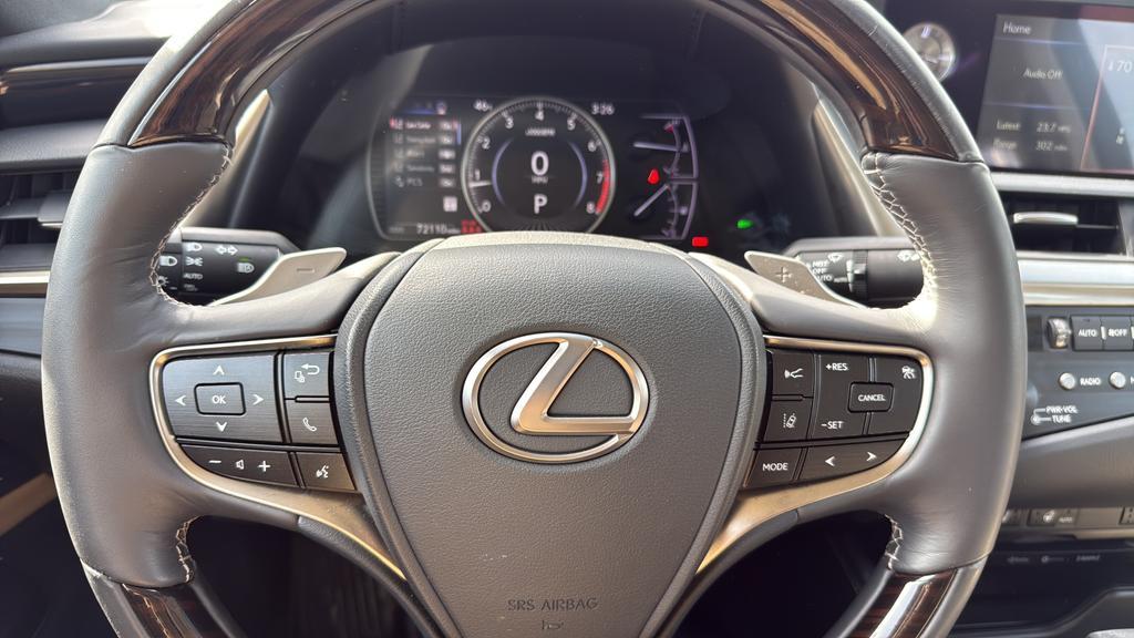 used 2019 Lexus ES 350 car, priced at $27,199