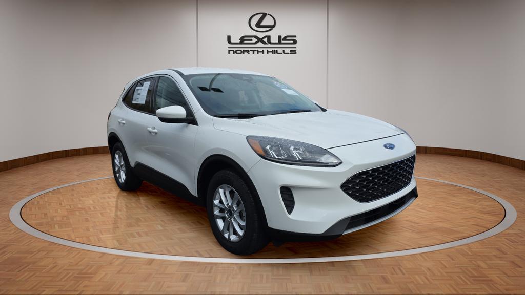 used 2020 Ford Escape car, priced at $18,406