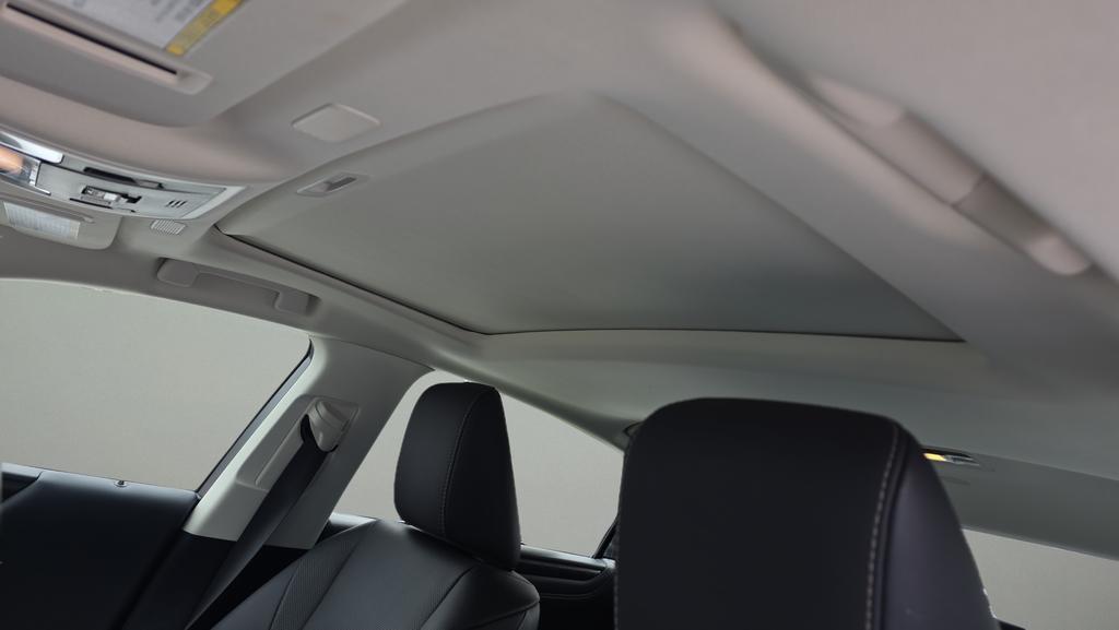 used 2023 Lexus ES 350 car, priced at $37,800