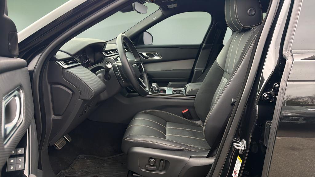 used 2022 Land Rover Range Rover Velar car, priced at $33,204