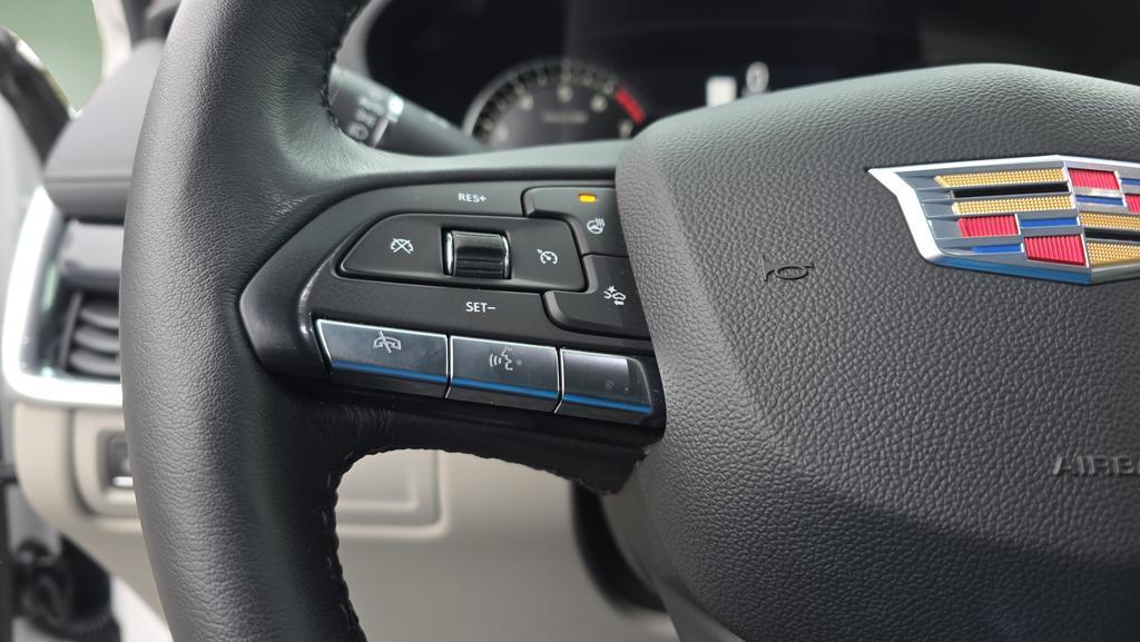 used 2020 Cadillac XT4 car, priced at $22,460