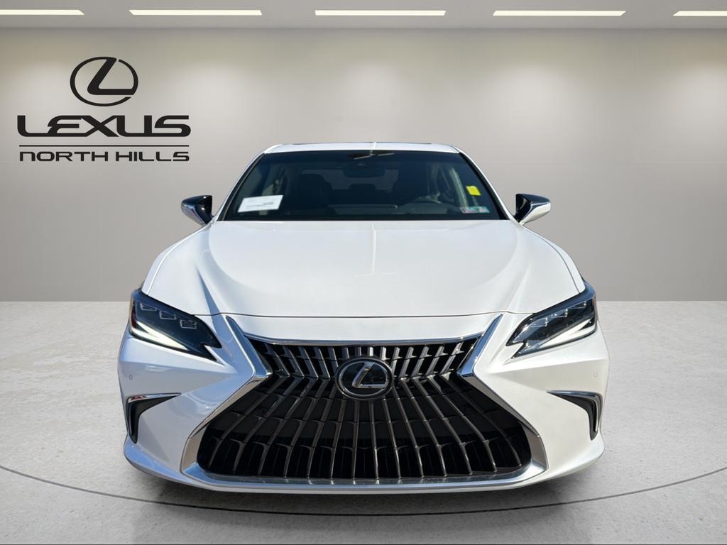 used 2023 Lexus ES 300h car, priced at $41,903