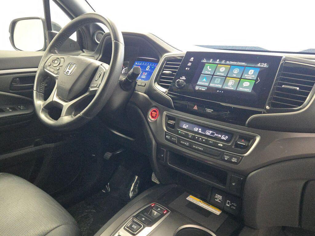 used 2022 Honda Passport car, priced at $28,899