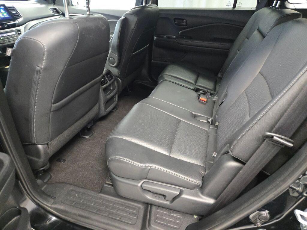 used 2022 Honda Passport car, priced at $28,899
