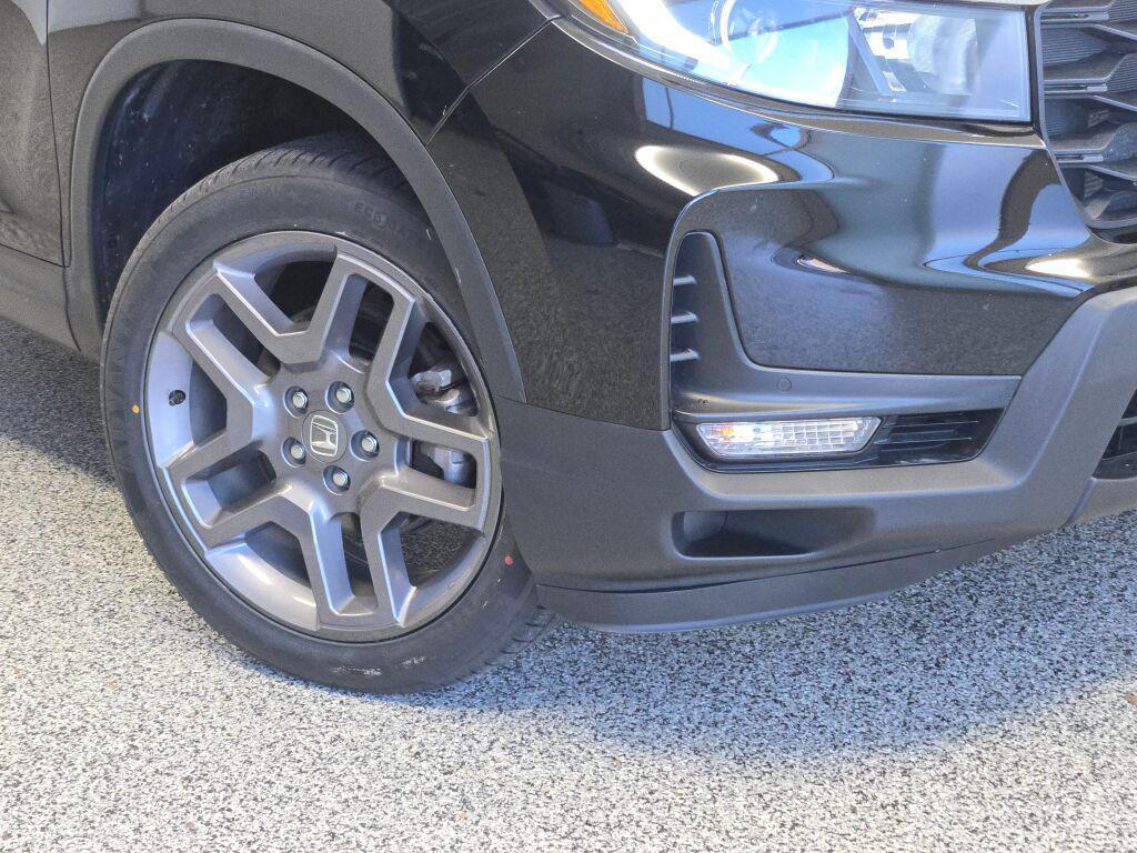 used 2022 Honda Passport car, priced at $28,899