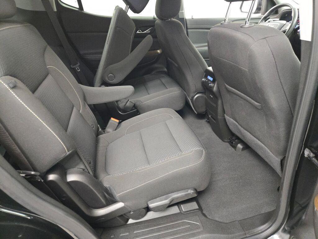 used 2023 GMC Acadia car, priced at $27,099