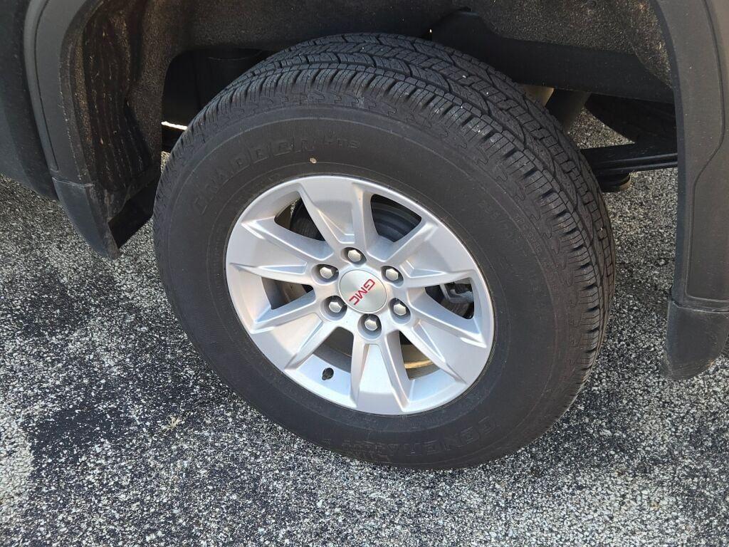 new 2026 GMC Sierra 1500 car, priced at $46,997