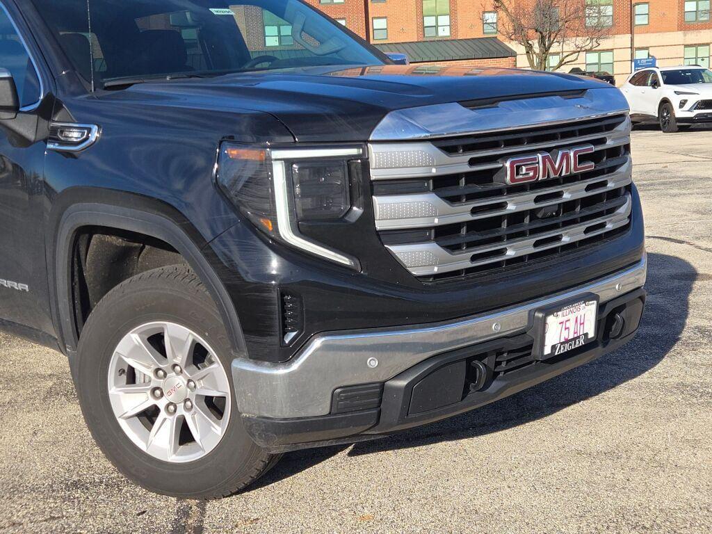 new 2026 GMC Sierra 1500 car, priced at $46,997