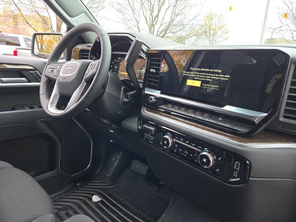 new 2026 GMC Sierra 1500 car, priced at $60,672