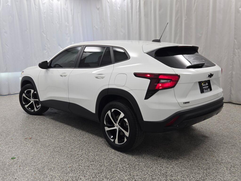 used 2025 Chevrolet Trax car, priced at $21,599