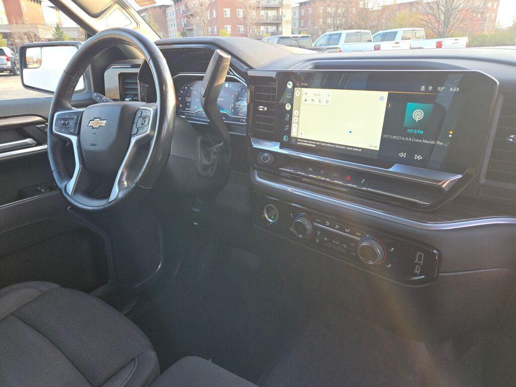 used 2022 Chevrolet Silverado 1500 car, priced at $35,099