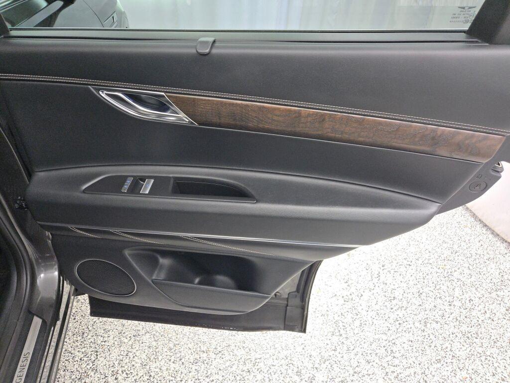 used 2024 Genesis GV80 car, priced at $34,598