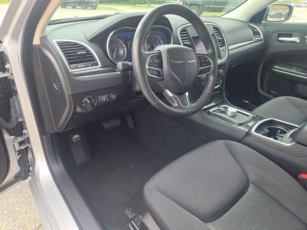 used 2021 Chrysler 300 car, priced at $24,620