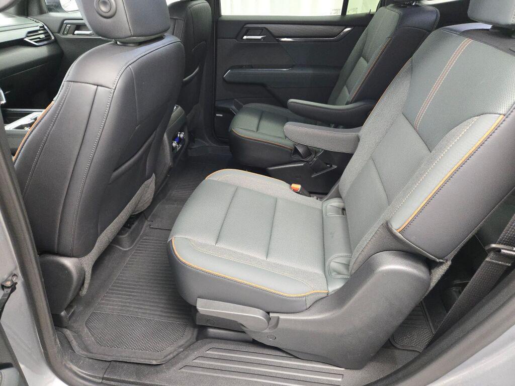 used 2024 GMC Acadia car, priced at $40,161