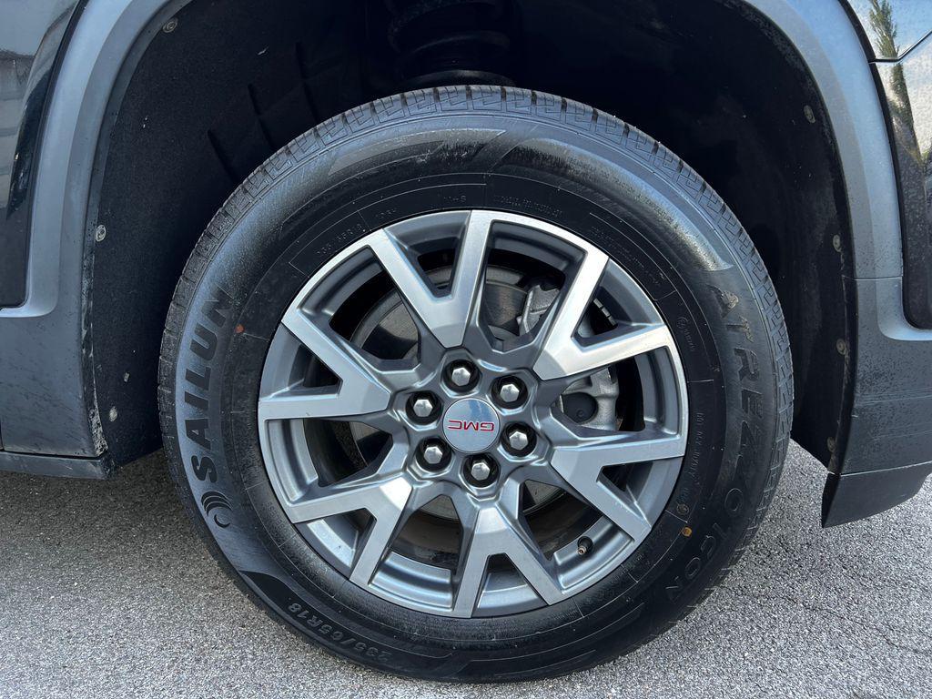used 2023 GMC Acadia car, priced at $27,811