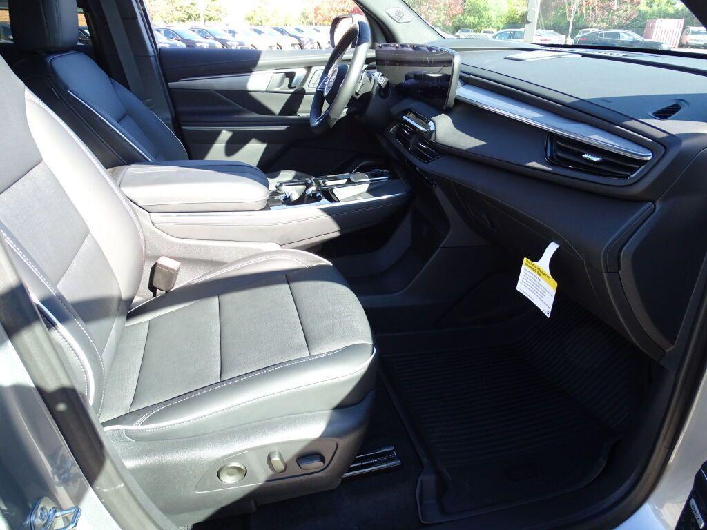 new 2025 Buick Enclave car, priced at $42,747