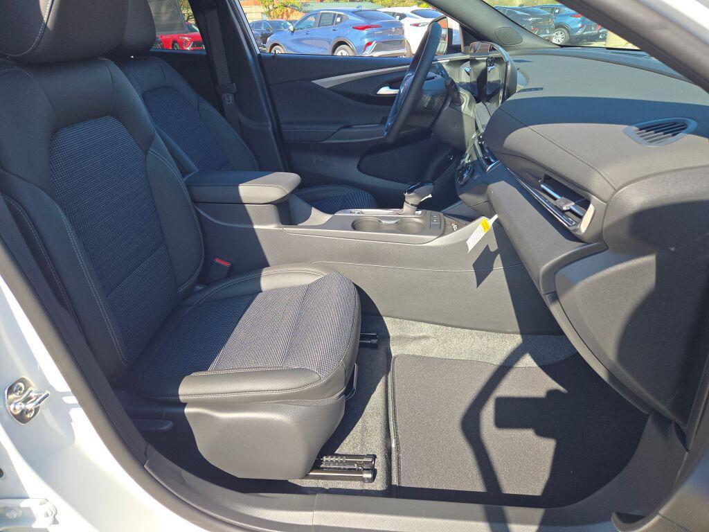 new 2026 Buick Envista car, priced at $27,365