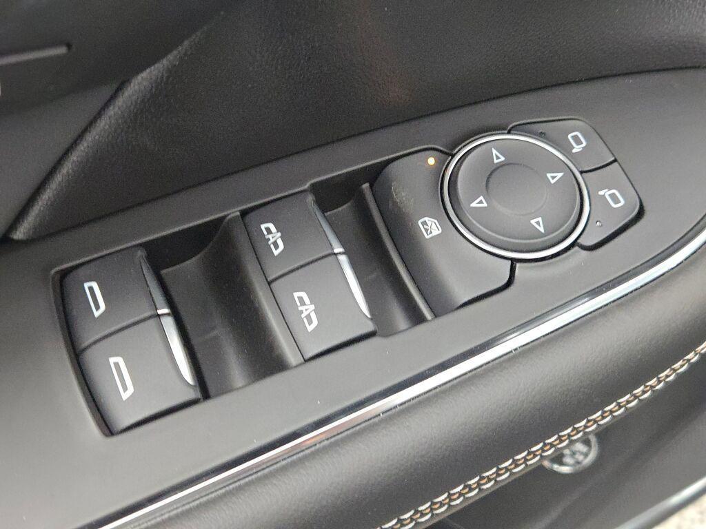 new 2026 Buick Envision car, priced at $44,266