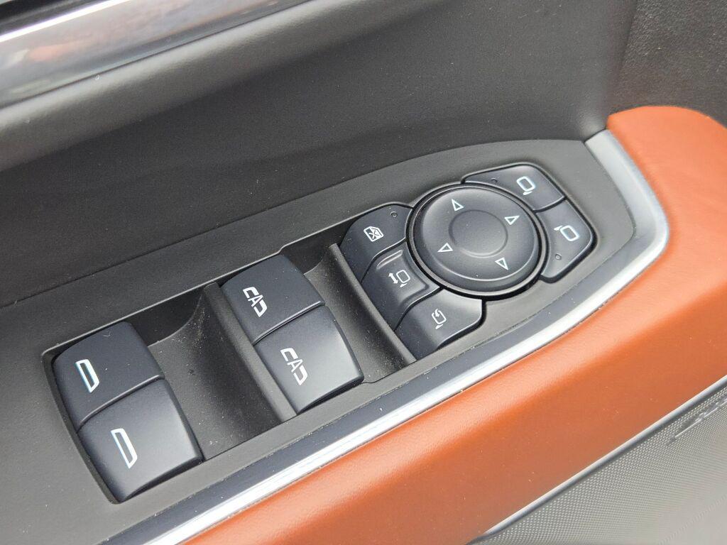 used 2025 GMC Sierra 2500 car, priced at $81,799