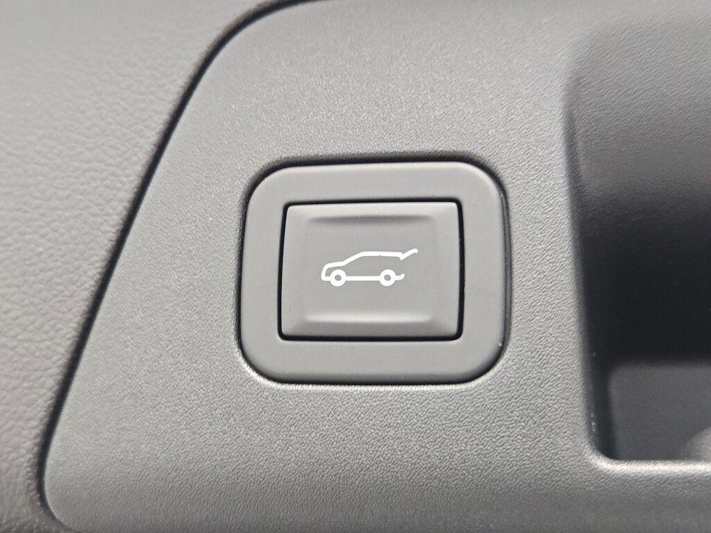 new 2026 Buick Envision car, priced at $46,054