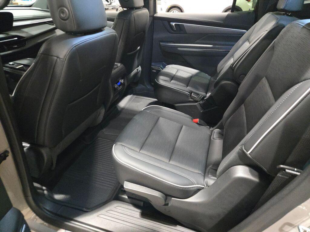 new 2026 Buick Enclave car, priced at $44,909