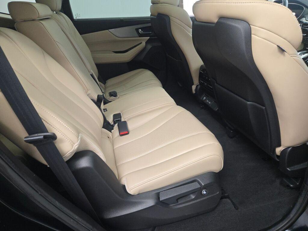 used 2023 Acura MDX car, priced at $40,399