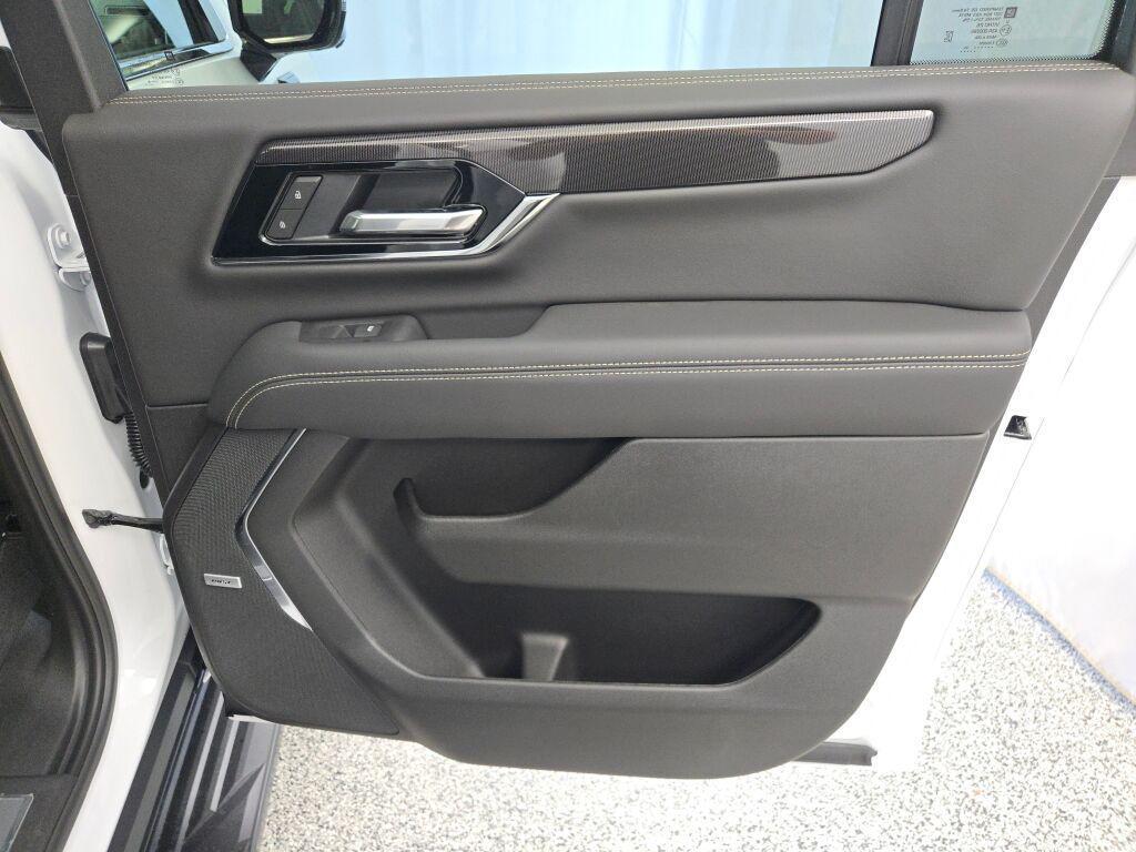 new 2026 GMC Yukon XL car, priced at $84,430