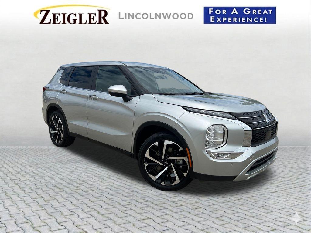 used 2024 Mitsubishi Outlander car, priced at $23,111