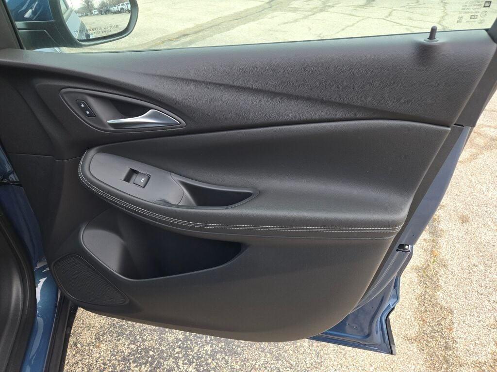 new 2026 Buick Encore GX car, priced at $29,279