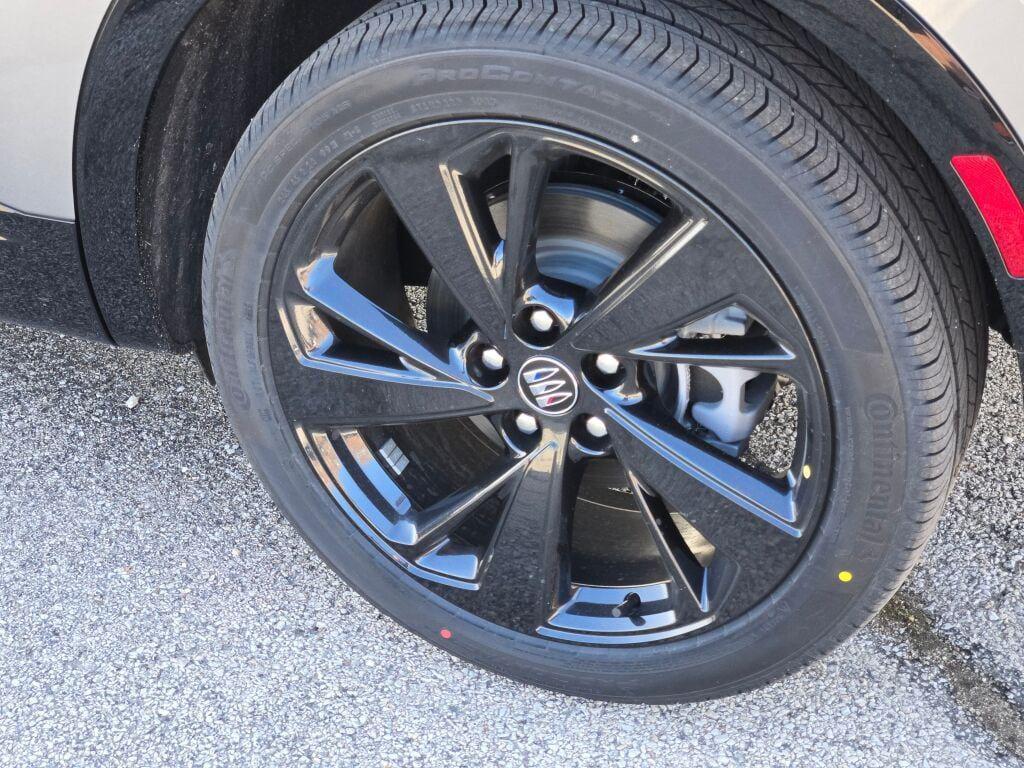 new 2026 Buick Envision car, priced at $39,497