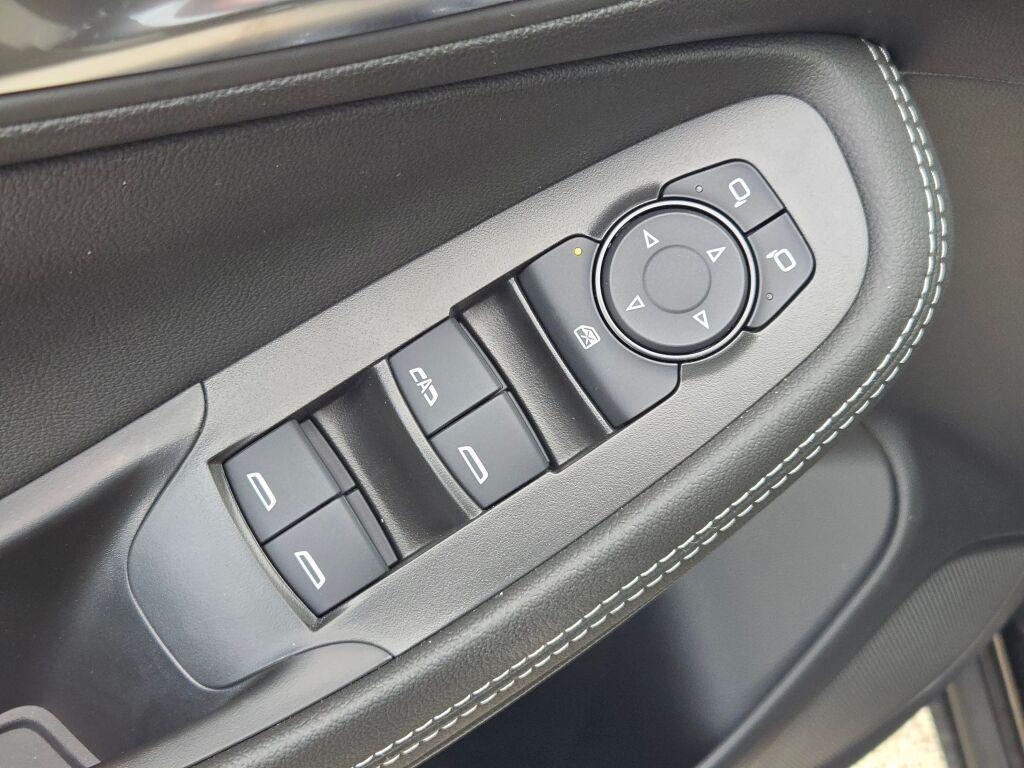 new 2026 Buick Encore GX car, priced at $24,689