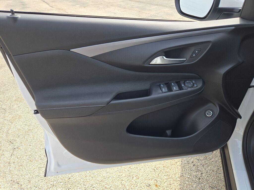 new 2026 Buick Envista car, priced at $27,365