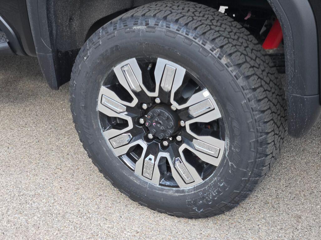 new 2026 GMC Sierra 2500 car, priced at $80,604