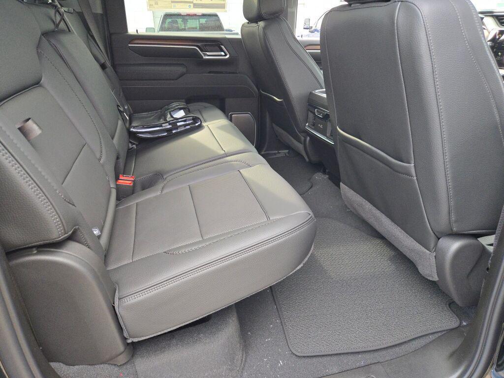 new 2026 GMC Sierra 2500 car, priced at $80,604