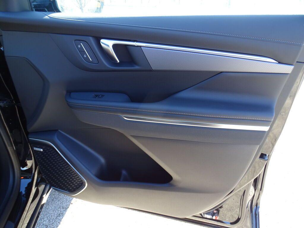 new 2025 Buick Enclave car, priced at $42,747