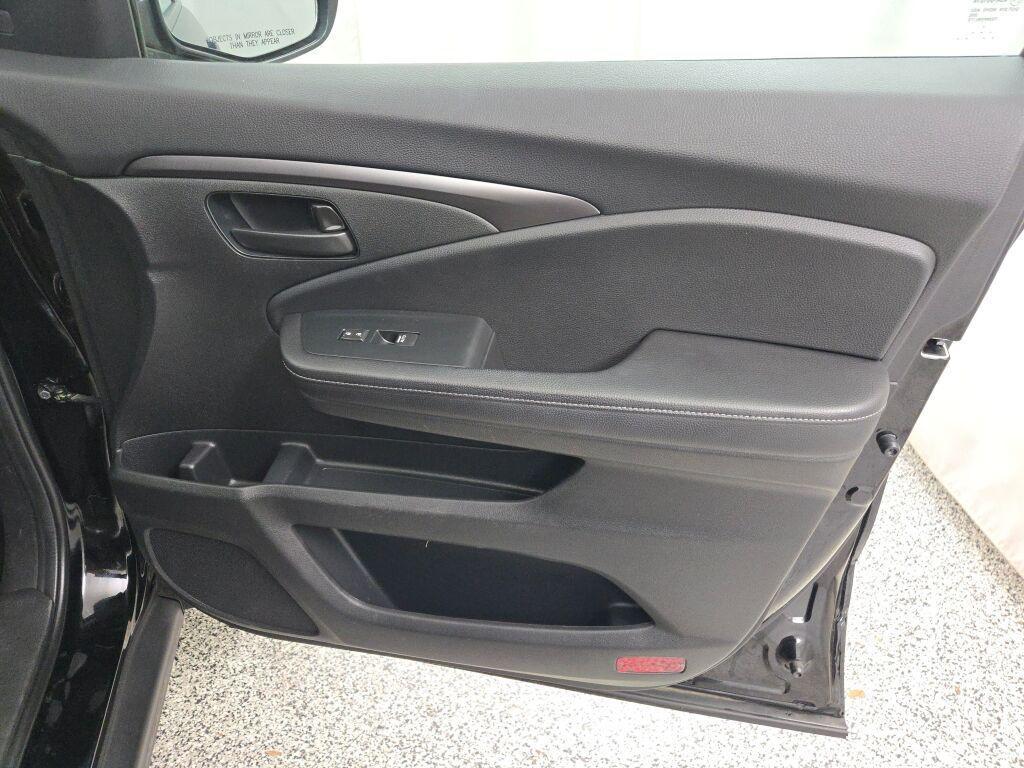 used 2022 Honda Passport car, priced at $26,799