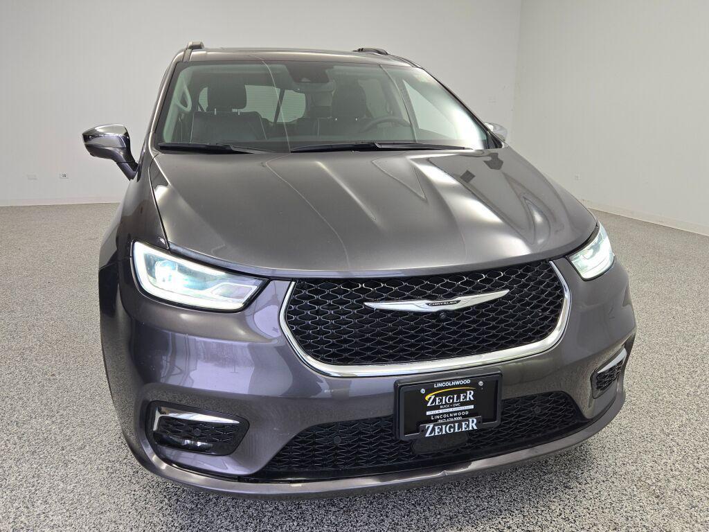 used 2022 Chrysler Pacifica car, priced at $27,295