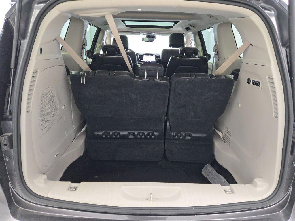 used 2022 Chrysler Pacifica car, priced at $27,295