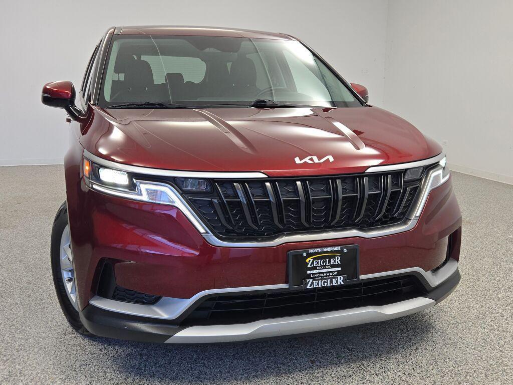 used 2024 Kia Carnival car, priced at $28,899