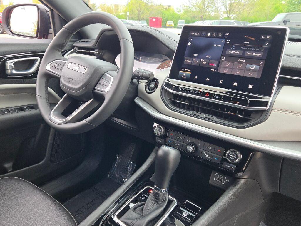 used 2025 Jeep Compass car, priced at $24,899