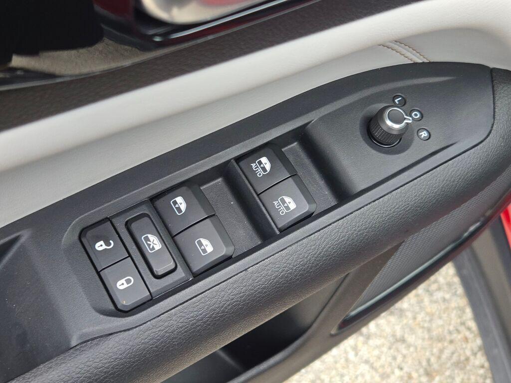 used 2025 Jeep Compass car, priced at $24,899