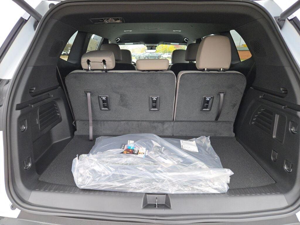 new 2026 GMC Acadia car, priced at $45,909